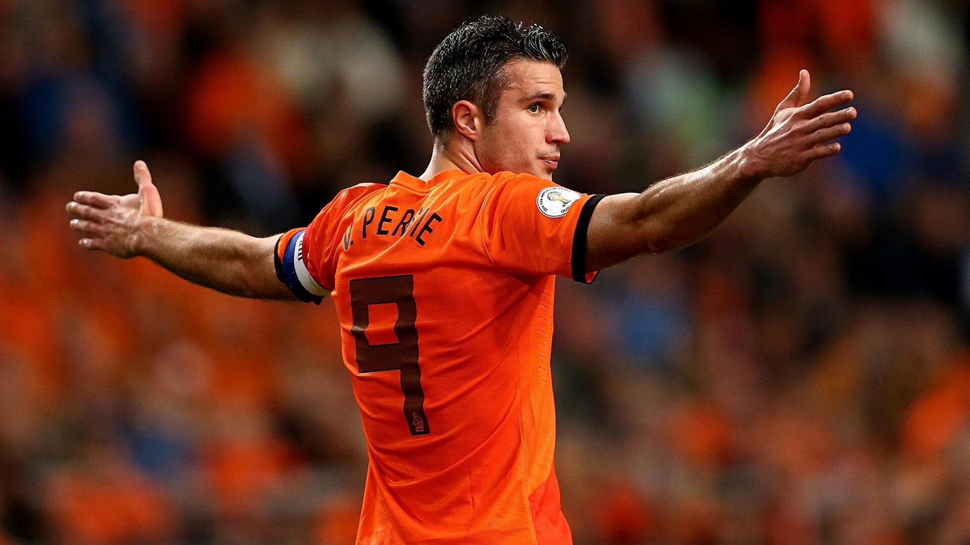 季后赛“黑马”崛起：他们如何一夜爆红？