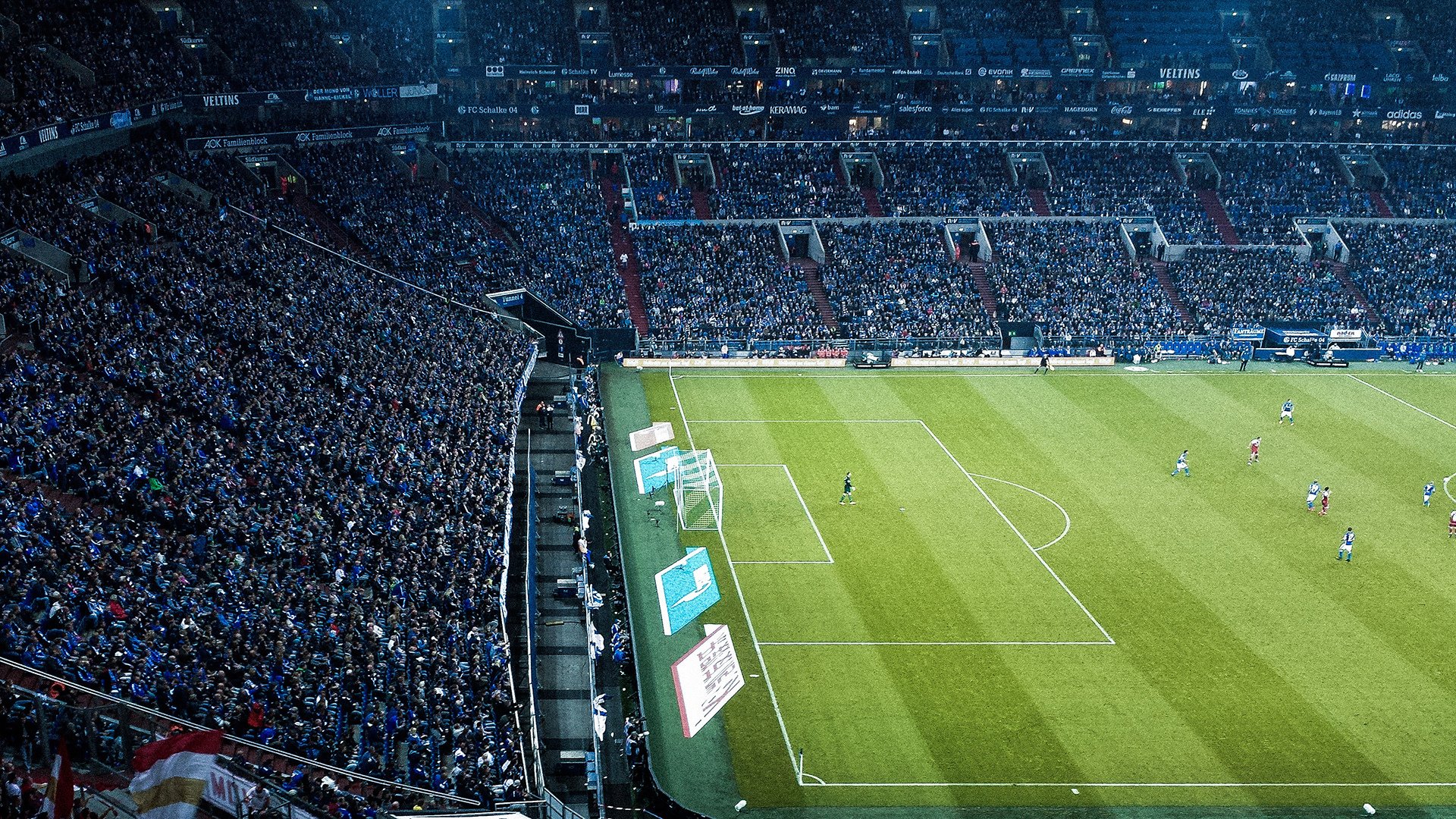 爱游戏-瓦伦西亚中下游苦苦挣扎，急需策略调整，0304瓦伦西亚